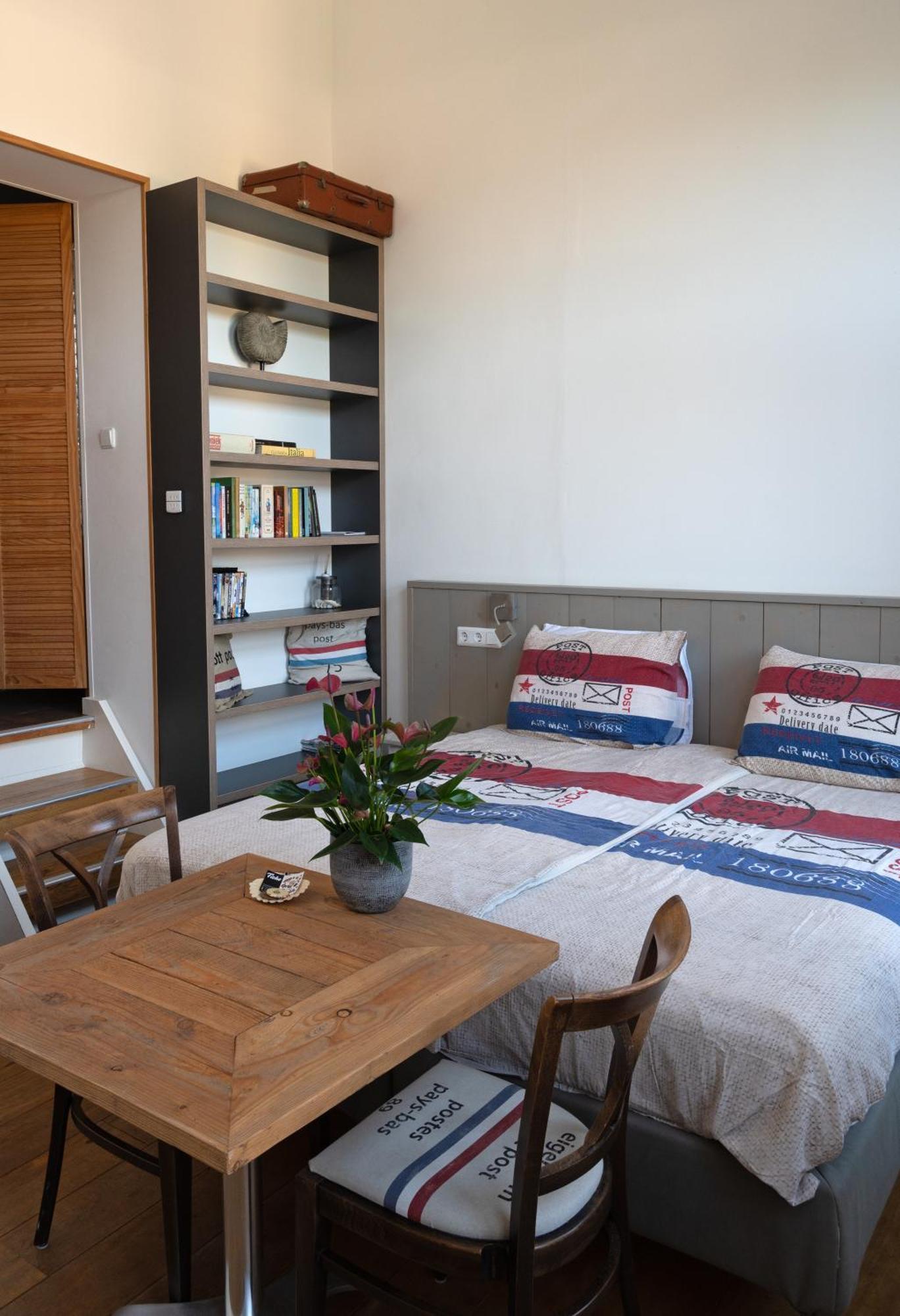 B&B Het Oude Postkantoor Иршеке Екстериор снимка
