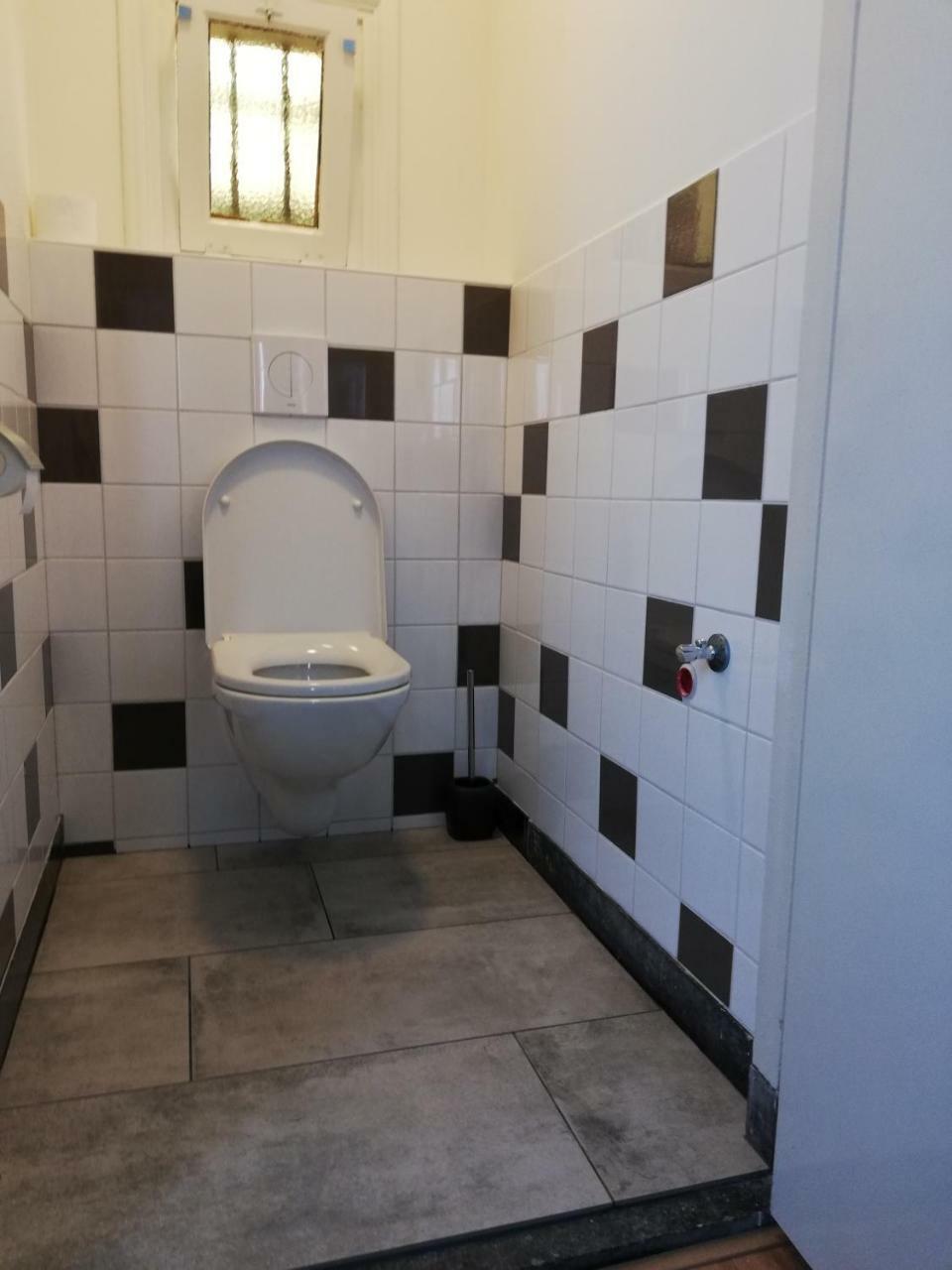 B&B Het Oude Postkantoor Иршеке Екстериор снимка